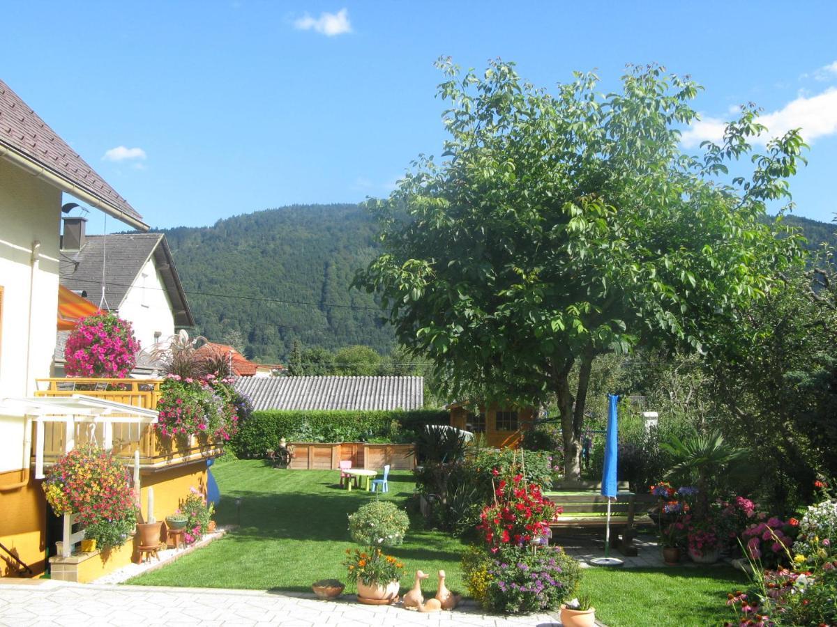 Ferienwohnung Stichauner Bodensdorf Szoba fotó